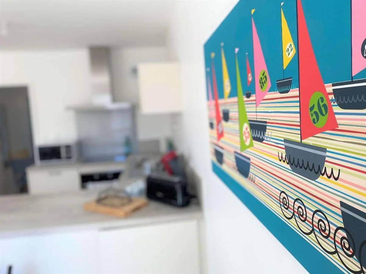 Duplex Lumineux A Benodet: Plage Et Thalasso A Pied, Terrasse, Parking Et Abri Velo Inclus - Fr-1-481-117 Apartment